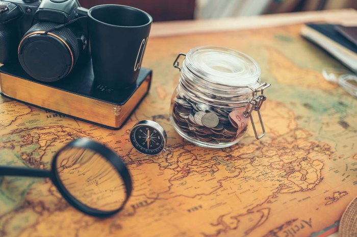 Budget shoestring travel Shoestring budget travel packing tips